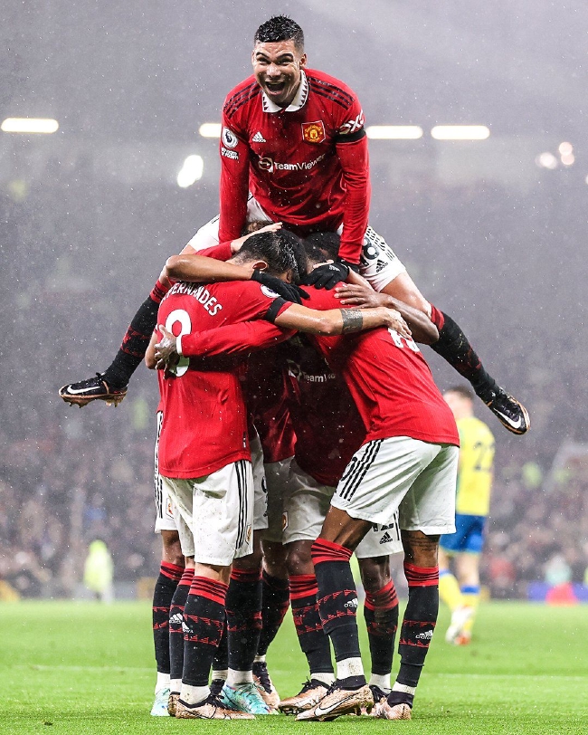 用队友间的 用队友间的